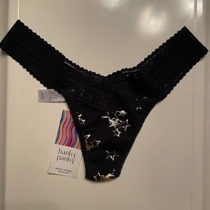 New HANKY PANKY Dream Low Rise Thong Black Lace with Gold and Silver Stars